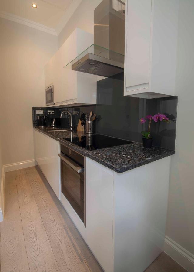 High Street Kensington By Viridian Apartments London Exterior photo