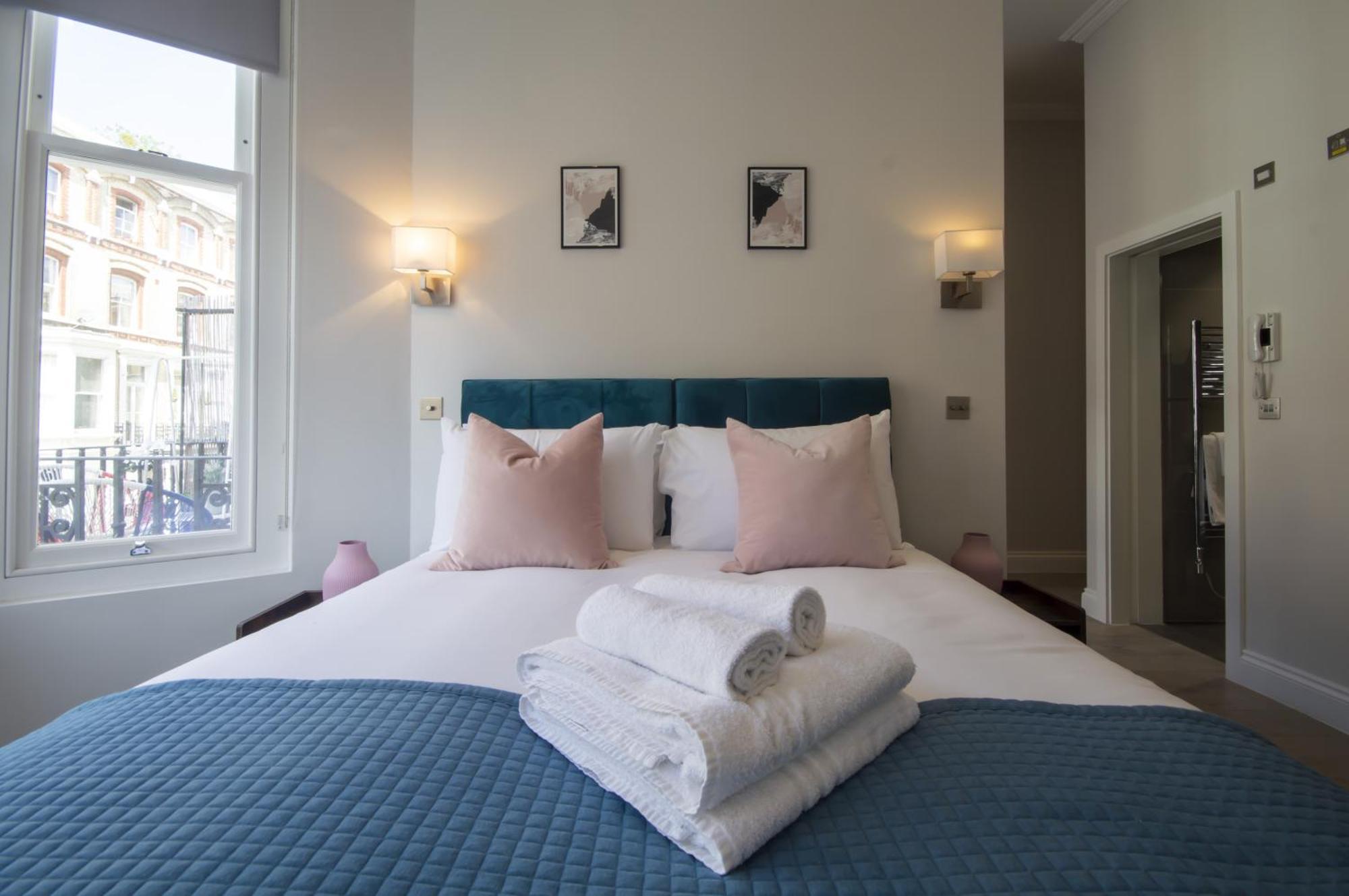High Street Kensington By Viridian Apartments London Exterior photo