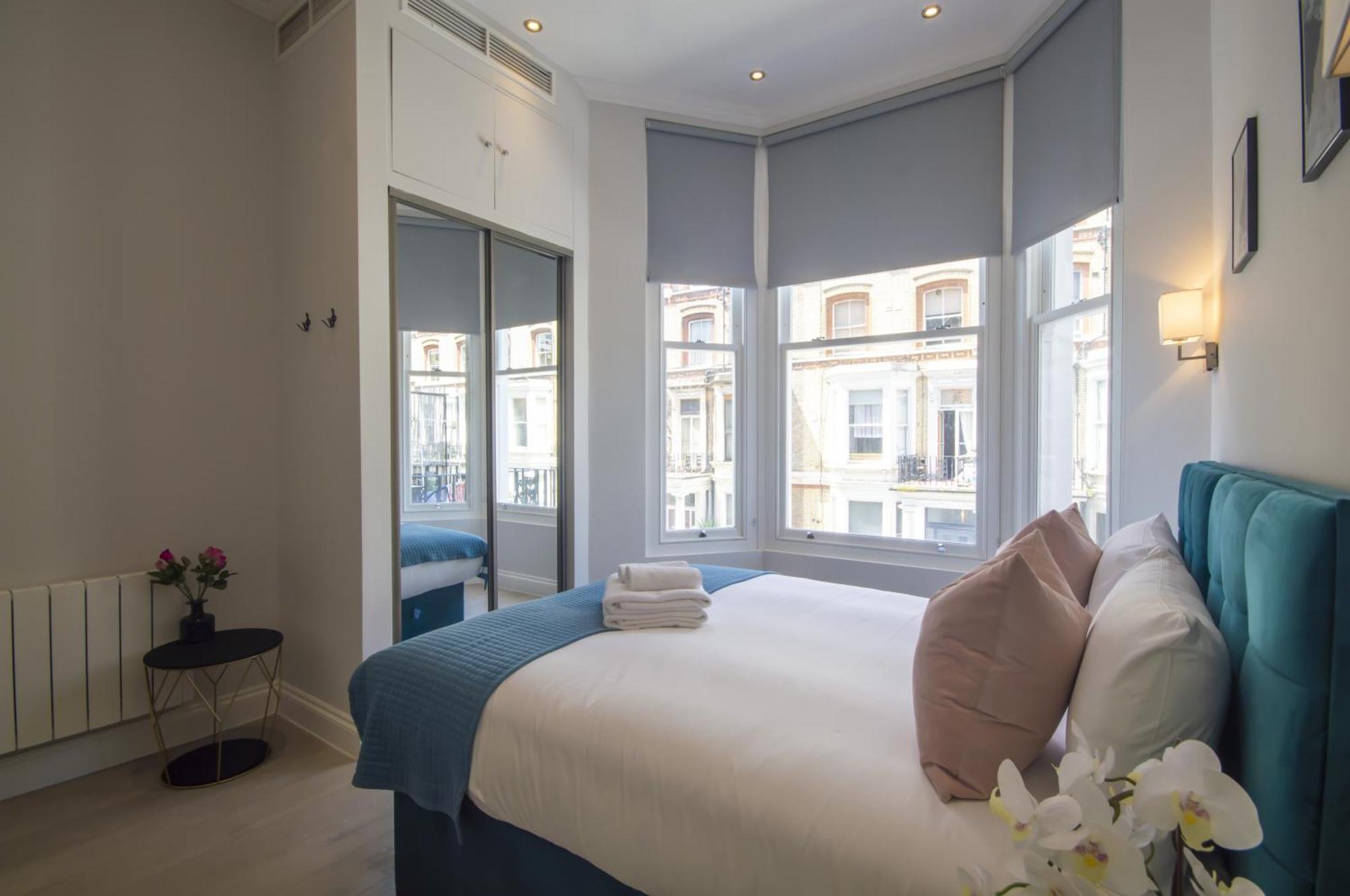 High Street Kensington By Viridian Apartments London Exterior photo